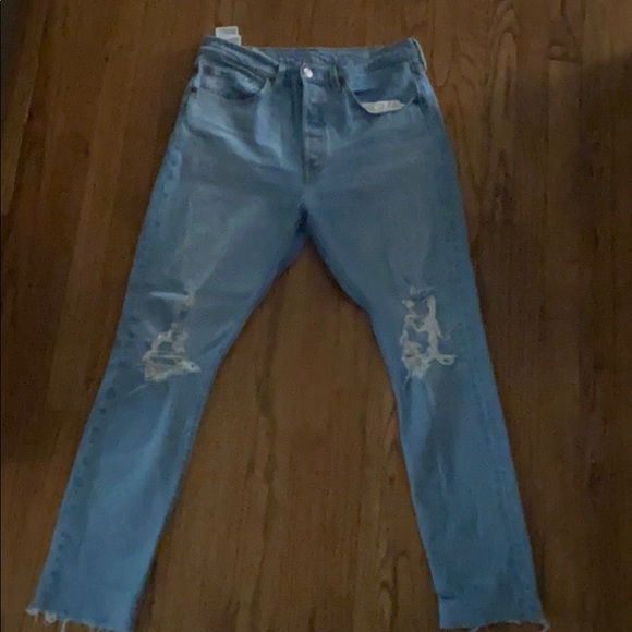 Stretch Skinny Levi light Jeans with holes - Picture 4 of 5